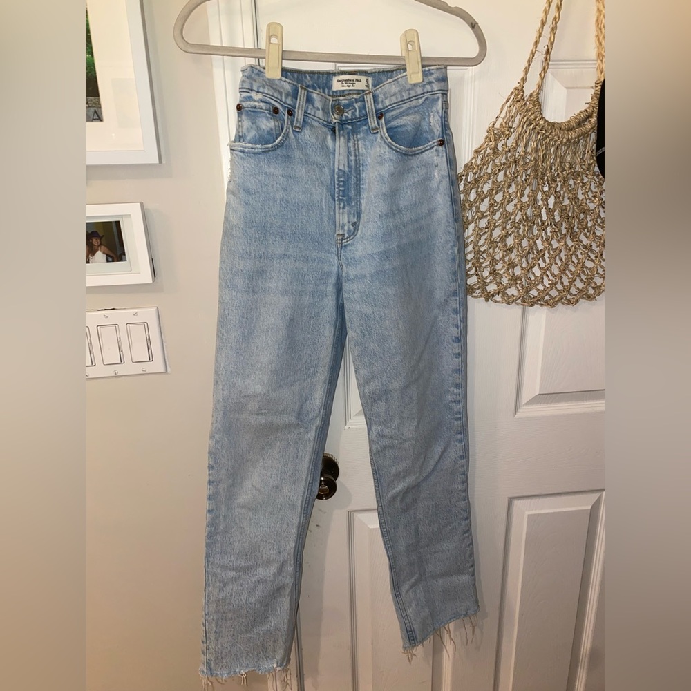 Abercrombie 90s ultra high rise straight leg jeans with distressed bottoms